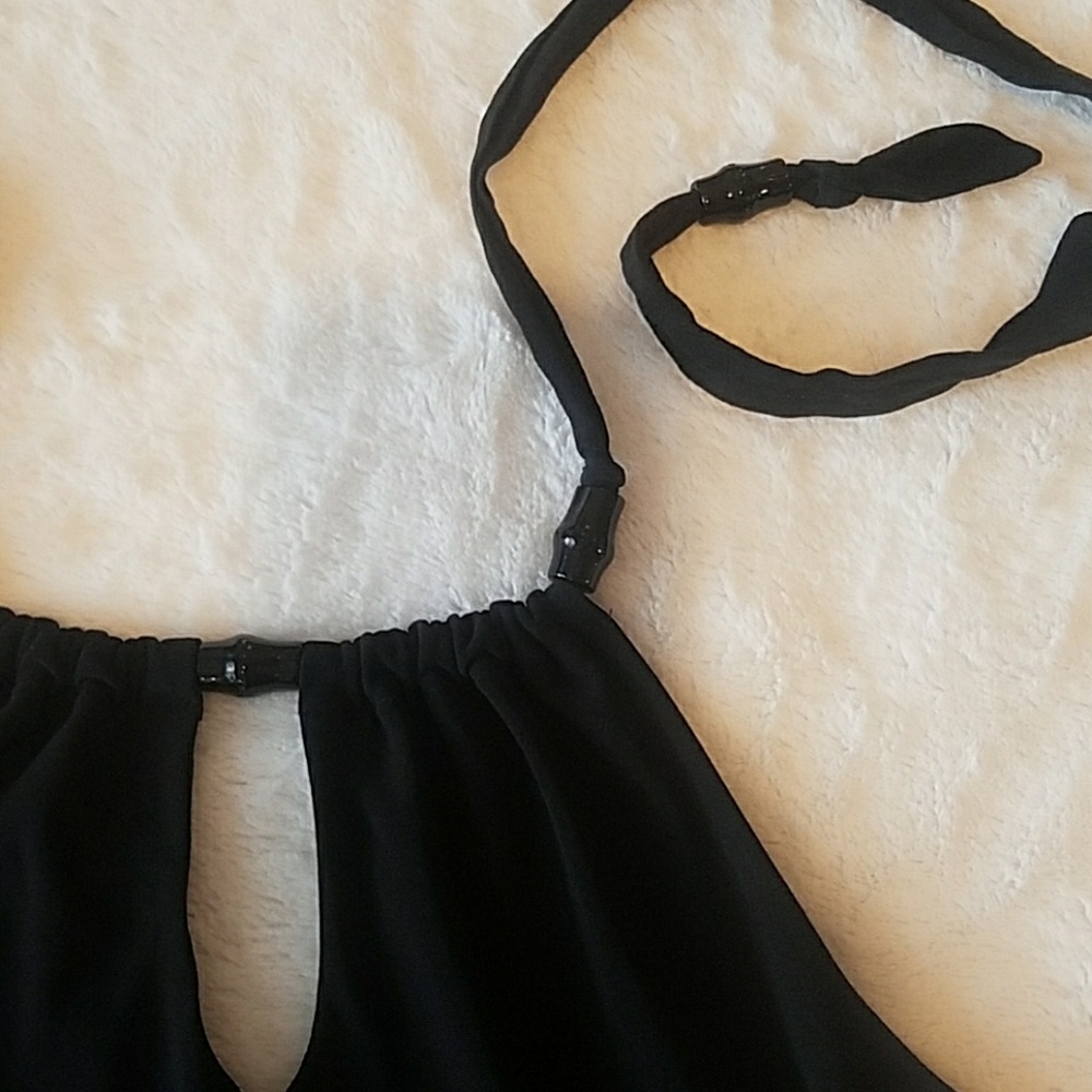 WHBM Halter - Picture 2 of 4